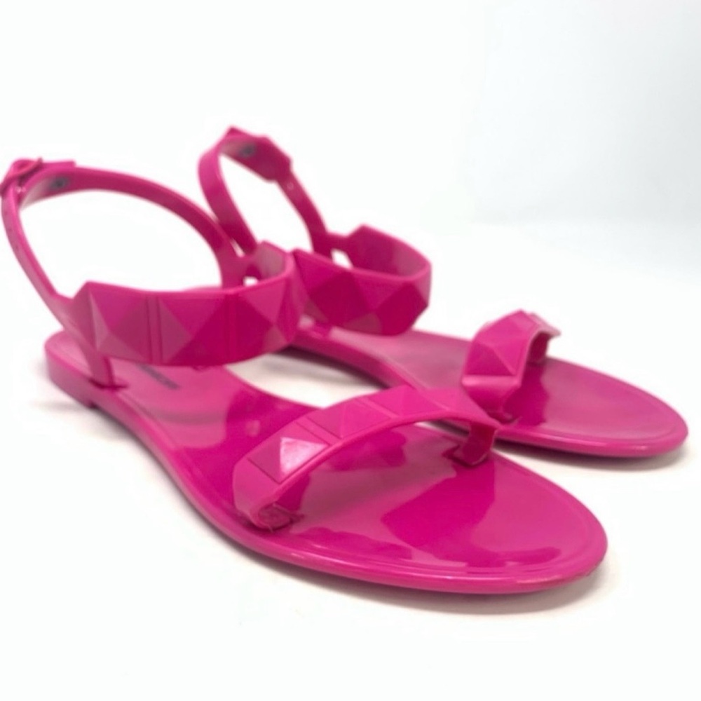 🛍️ Rebecca Minkoff Hot Pink Jelly Stud Sandals Size 8 🛍️ - Picture 3 of 5